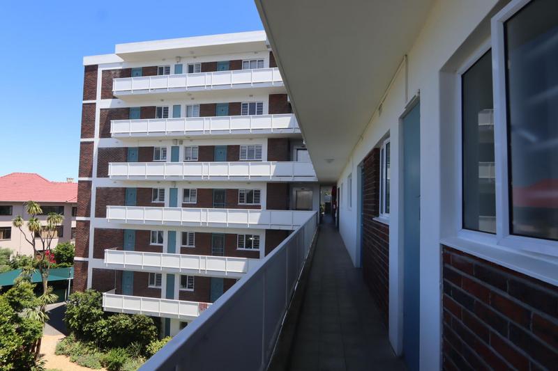 1 Bedroom Property for Sale in Rosebank Western Cape